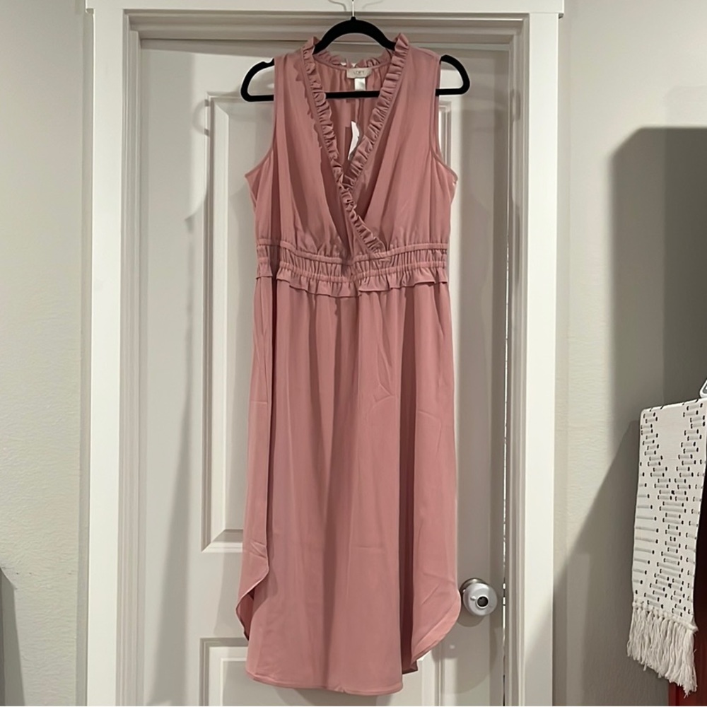 Elegant Pink Sleeveless Dress